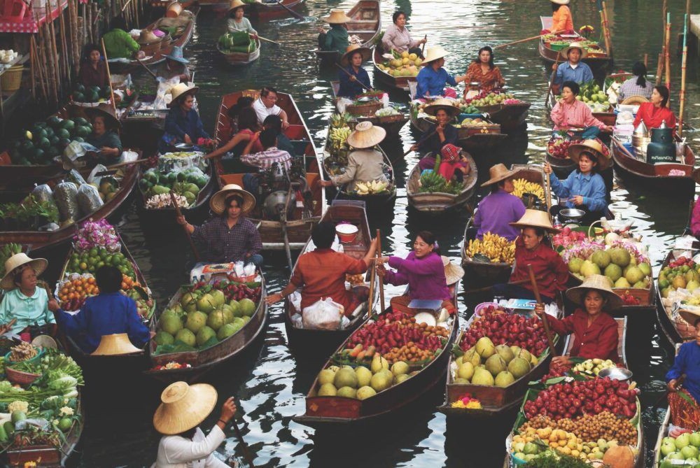 Mercado Flutuante perto de Banguecoque