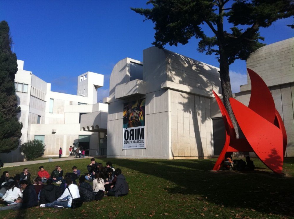 Turismo pela Fundacion Joan Miro Barcelona